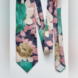 Vintage Hardy Amies Silk Abstract Watercolor Floral Print Multicolor Neck Tie